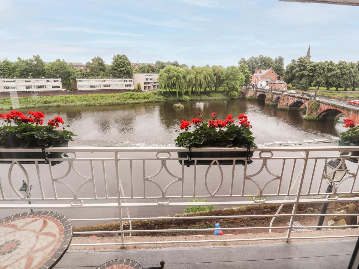 Apartamento Dee Heights Penthouse Chester Exterior foto
