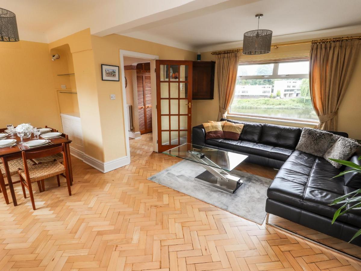 Apartamento Dee Heights Penthouse Chester Exterior foto